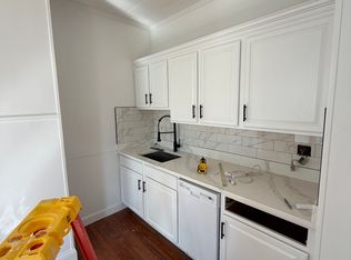 26 Foster St, Boston, MA 02135