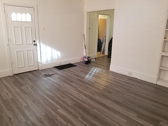 2nd image of 429 S Maple Ave
