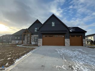 6250 Pimlico Rd, Whitehouse, OH 43571