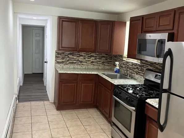 1217 Chestnut Ave, Trenton, NJ 08611