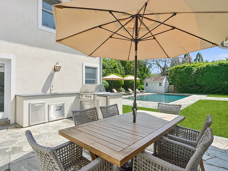 255 Moses Ln — Photo 27