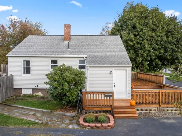 113 Leach Road, Eliot, ME 03903