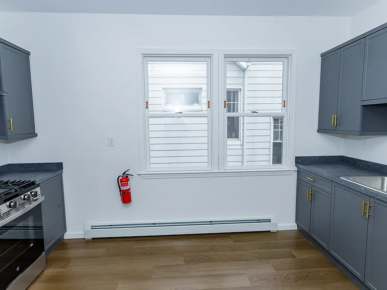 182 Ellery Ave #2 — Photo 20