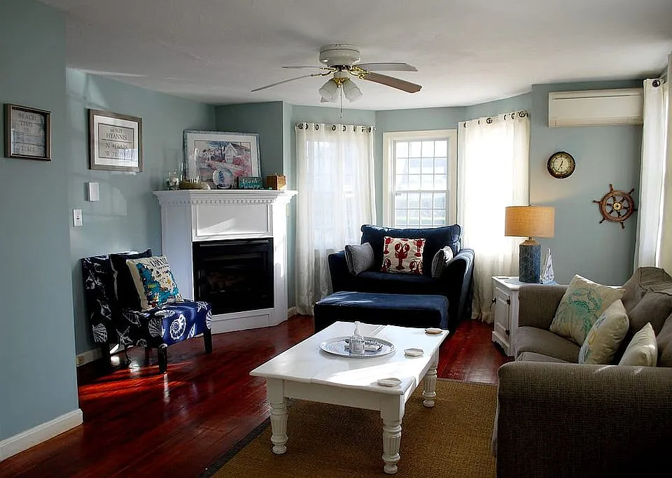 Living Room w/ HW floors