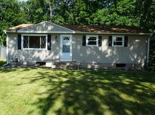 128 Posner Cir, Ludlow, MA 01056