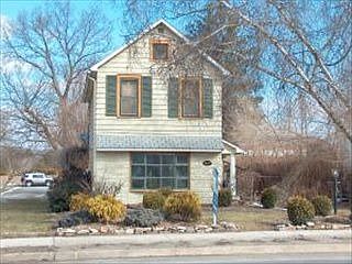 1st image of 227 Broad St