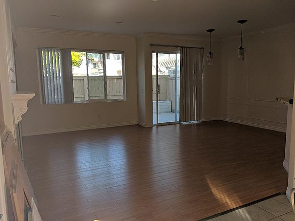 2nd image of 10964 Ivy Hill Dr Unit 5