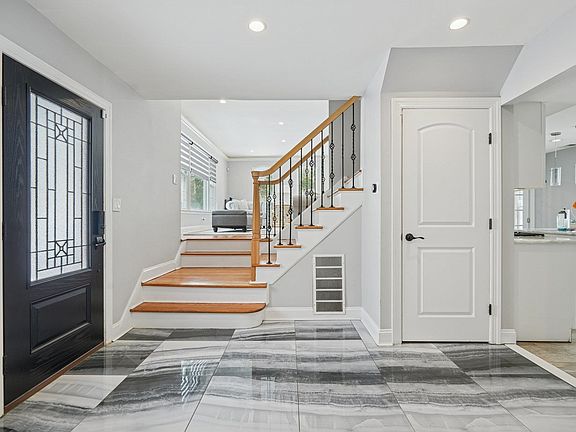 4th image of 25 Nathan Way