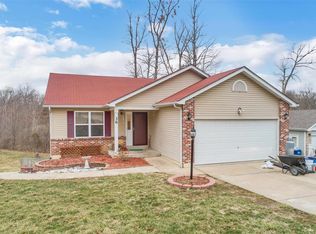 36 Dogwood Dr, Warrenton, MO 63383