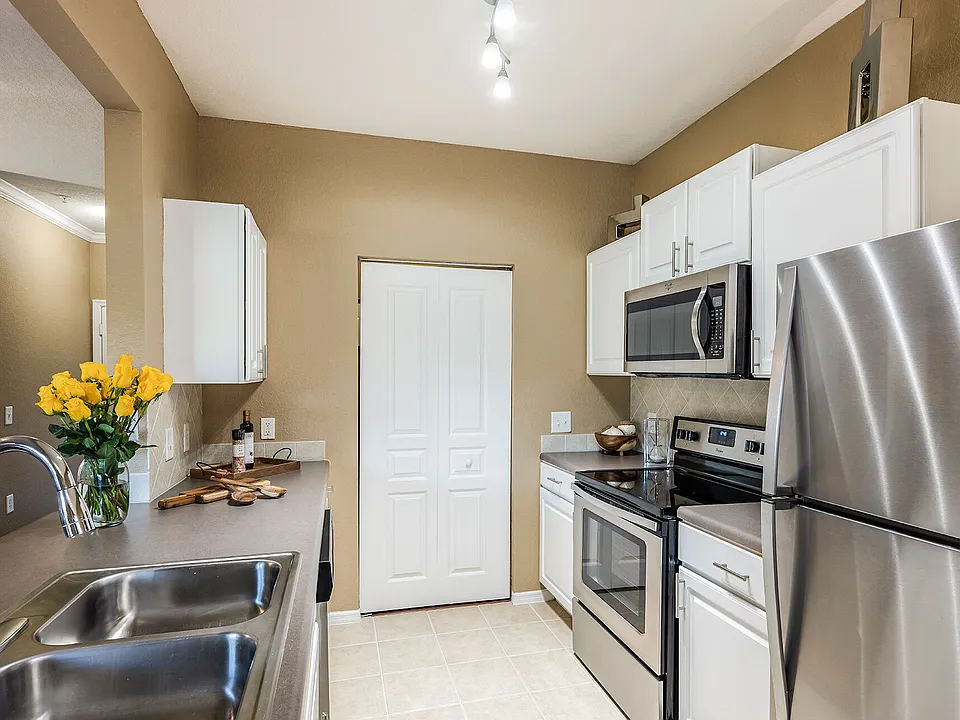 Villas at Gateway apartments community photo