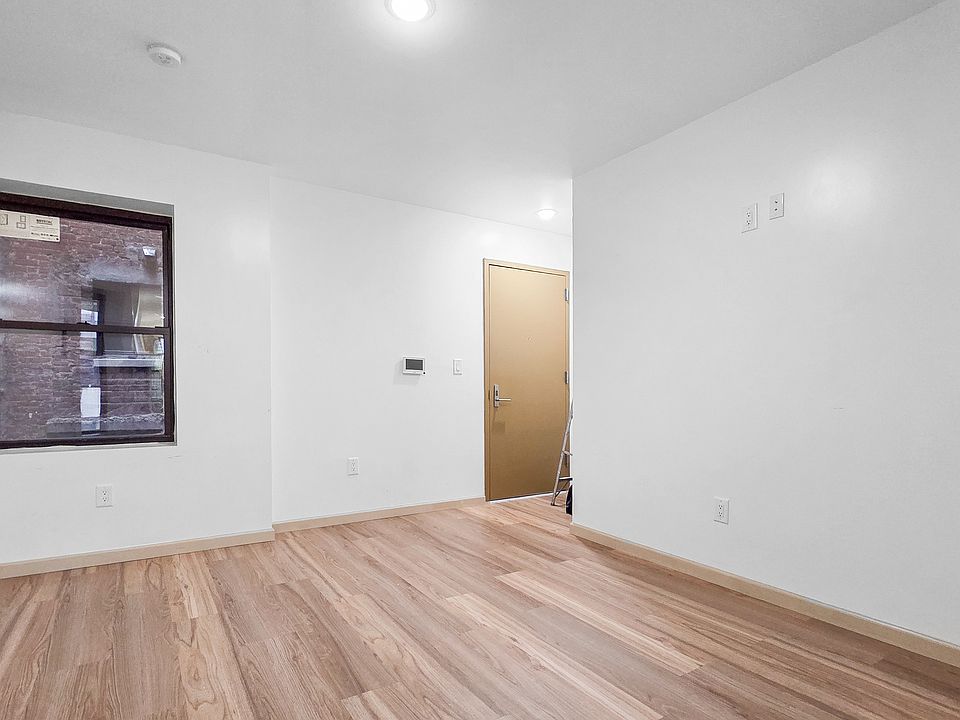 1st image of 6 E 132nd St #3B