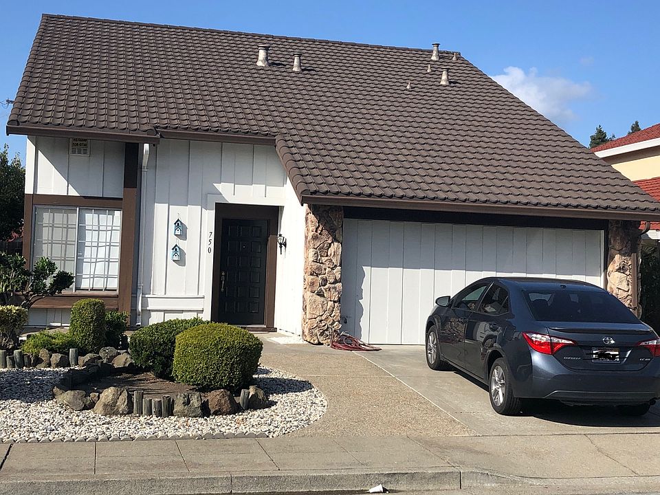 1st image of 750 Fountainhead Dr