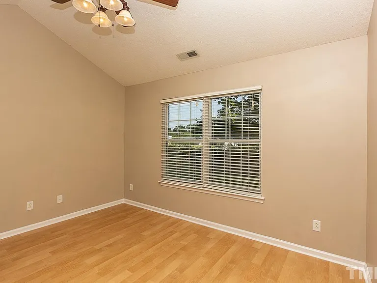 9128 Colony Village Ln — Photo 22