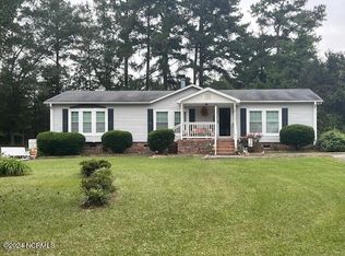 7608 Hasty Rd, Laurinburg, NC 28352