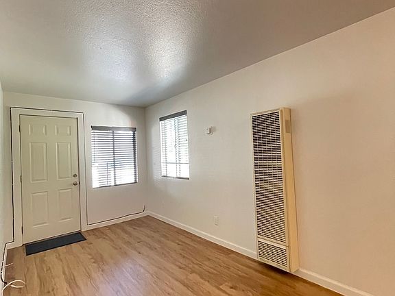 4th image of 422 S Sunnyvale Ave #2