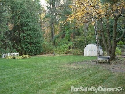 4th image of 3819 Moorland Dr