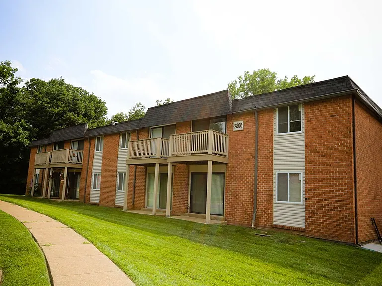 Black Forest Apartments — Photo 10