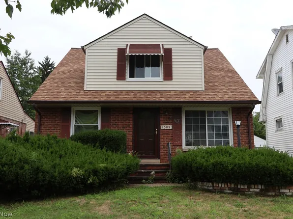 1509 E 204th St, Euclid, OH 44117