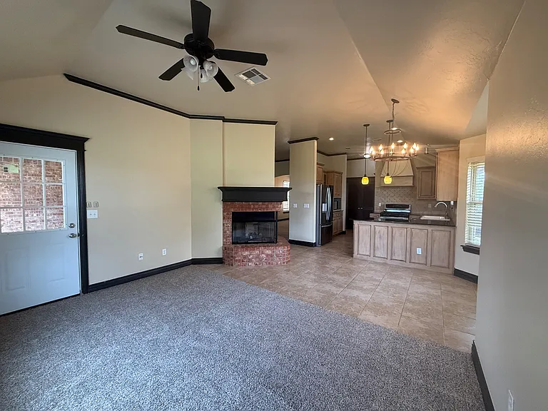 19132 Cottonwood Ct — Photo 10