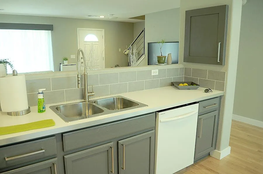 Eat-in kitchen - completely remodeled - 4591 S Swadley Ct