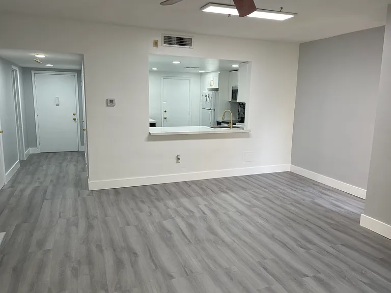 9175 SW 77th Ave #306 — Photo 12