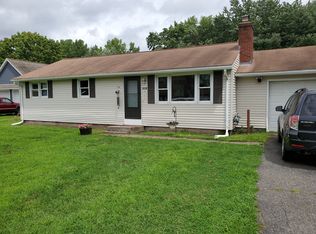 325 Abbe Rd, Enfield, CT 06082