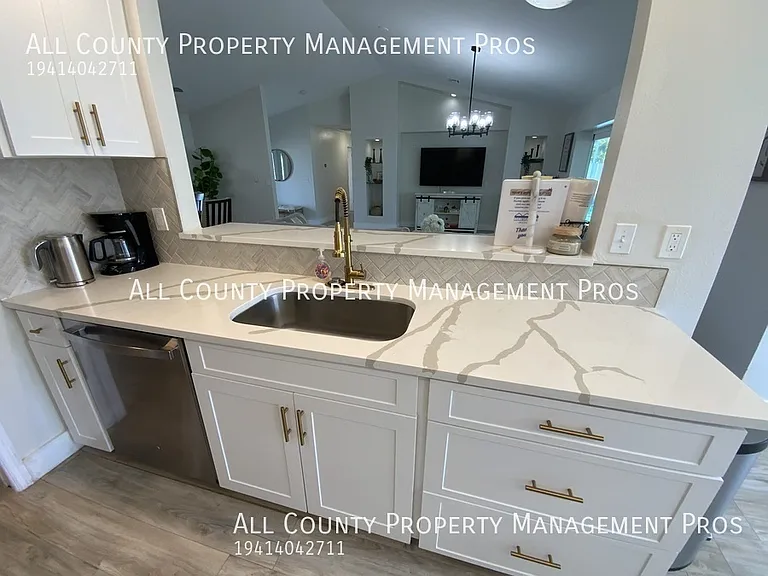 5348 Drew Rd — Photo 13