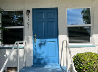 1103 4th St, Coronado, CA 92118