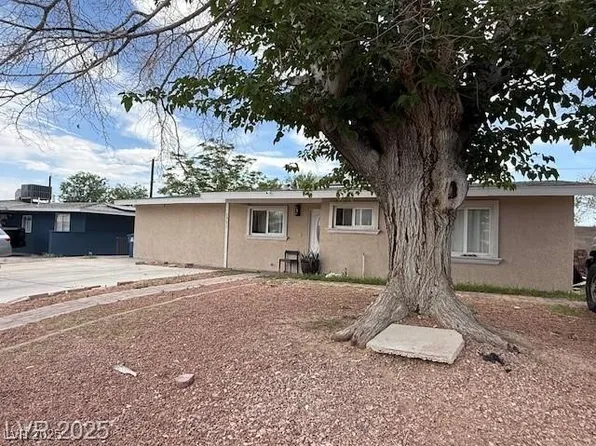 1331 Smoke Tree Ave, Las Vegas, NV 89108