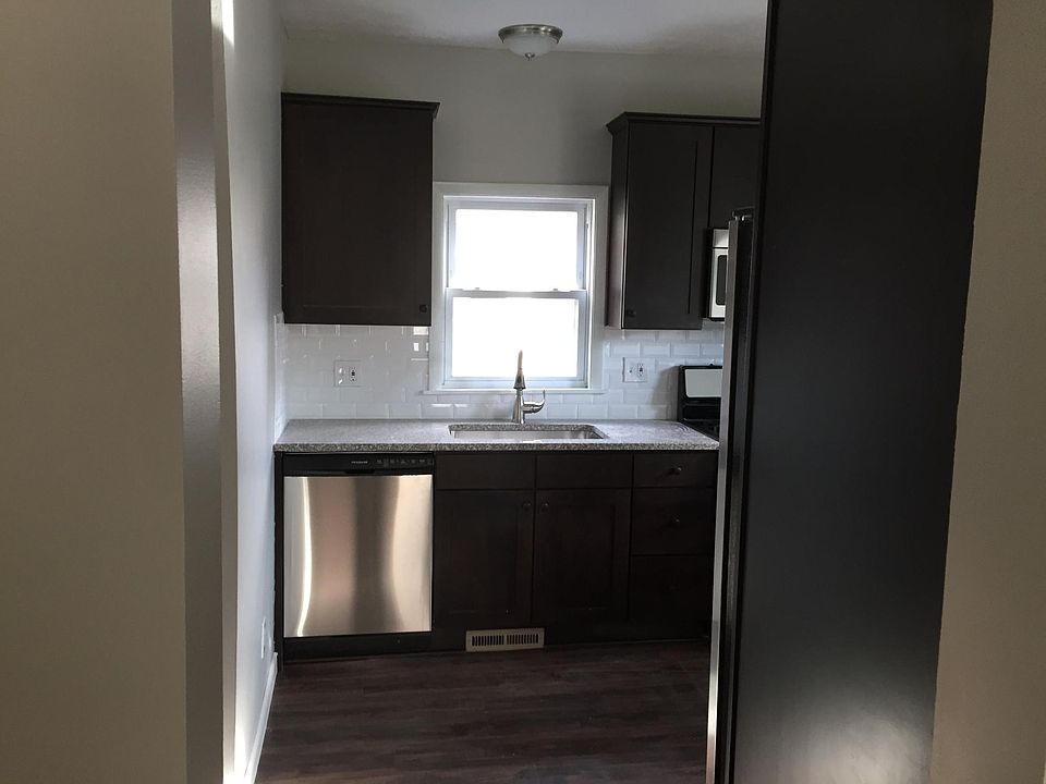 1st image of 1525 Olivewood Ave
