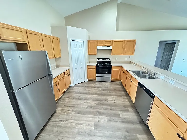 321 Drum Ln — Photo 10