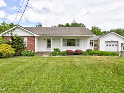 1081 Maple Hill Road, Castleton, NY, 12033