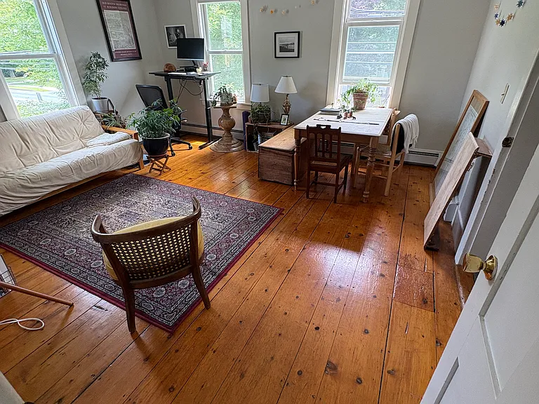 33 Bank St #A — Photo 7