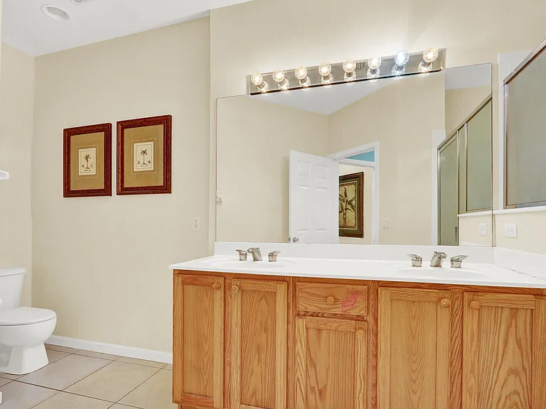 8319 Mulligan Cir — Photo 15
