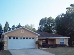 415 Pineaire St, Inverness, FL 34452