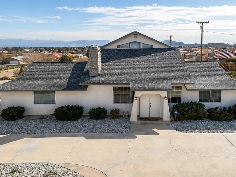 16304 Sago Rd — Photo 12