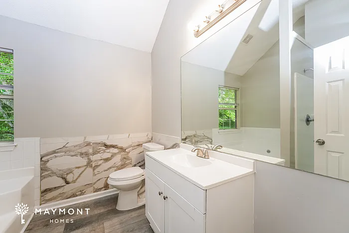 2409 Rambling Way — Photo 10