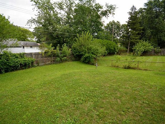2nd image of 6542 Borr Ave