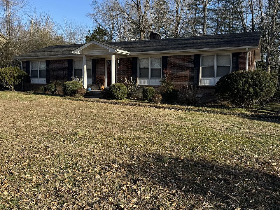 1st image of 545 Bennett Hill Rd