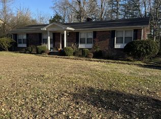 545 Bennett Hill Rd, Red Boiling Springs, TN 37150