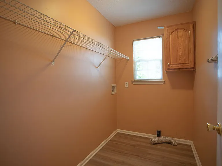 3441 Cross Meadow Dr — Photo 12