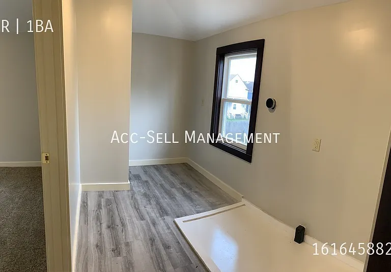 1122 Broadway Ave NW #UPPER — Photo 7