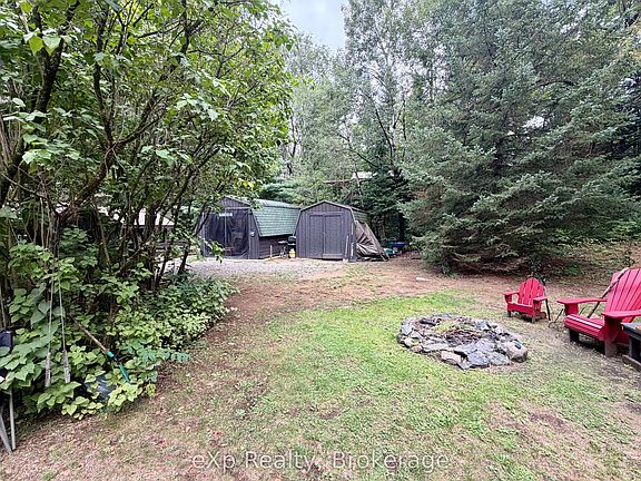 3rd image of 1116 Springdale Park Rd