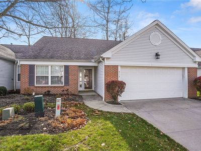 412 E Heritage Dr, Cuyahoga Falls, OH, 44223