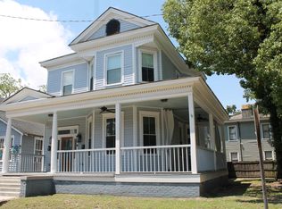 304 W 39th St #A, Savannah, GA 31401