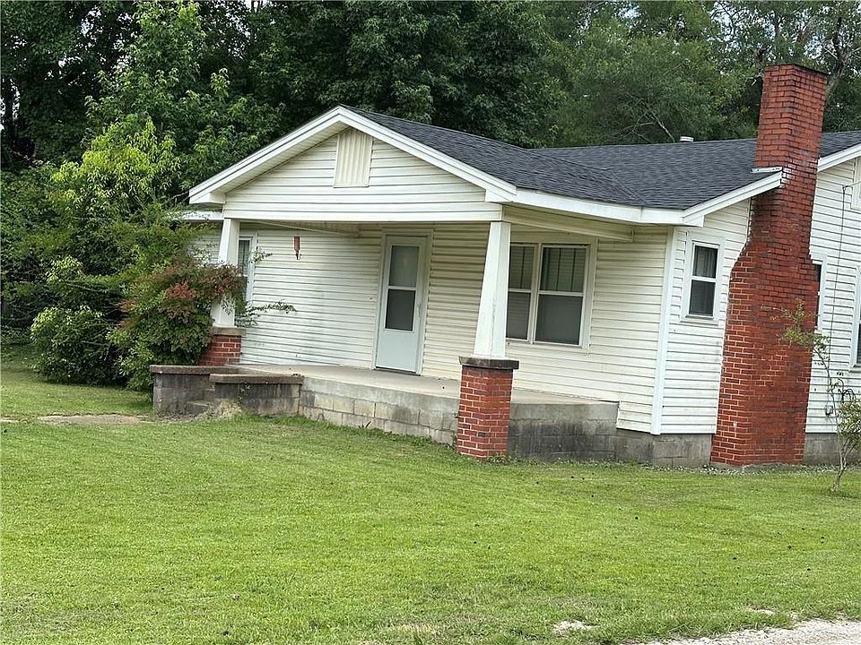 1st image of 21955 Highway 43