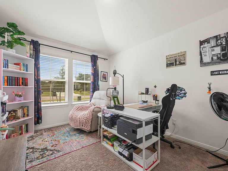 9802 Tarabon Dr — Photo 18