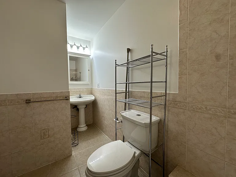 90 Columbia Ave #2 — Photo 11