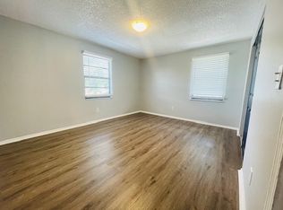 4480 76th Ave N #2, Pinellas Park, FL 33781