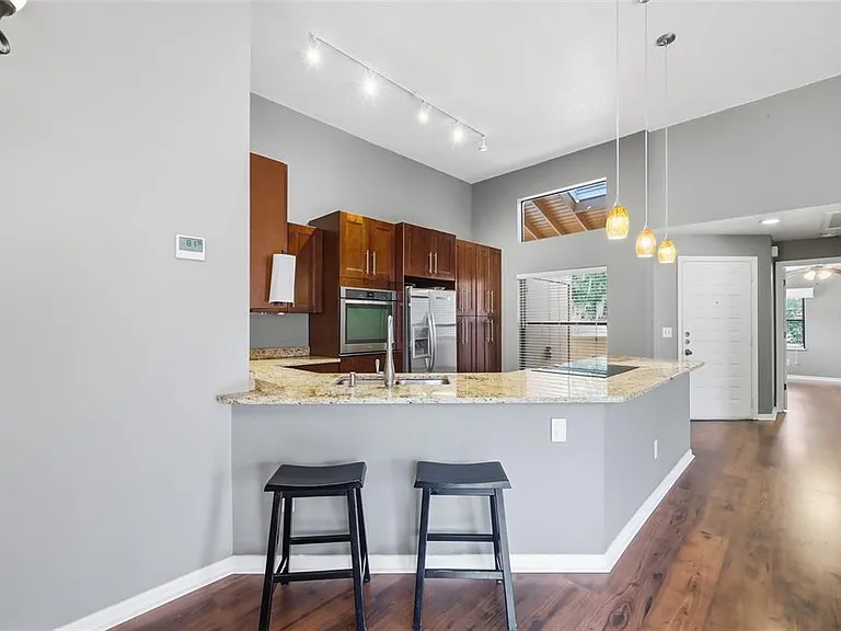 2922 Lake Pineloch Blvd #15-21 — Photo 12